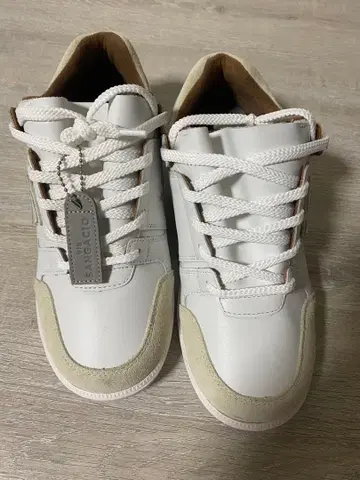 SANGACIO 반크시 콜라보 스니커즈 26cm