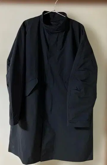 윈드프루프 2WAY 코트 (유니클로) L 사이즈 블랙