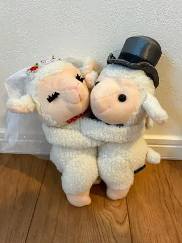 신랑 신부 양 봉제 인형