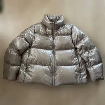 새상품급 UNIQLO 울트라 라이트 다운 샤이니 볼륨 자켓 XL