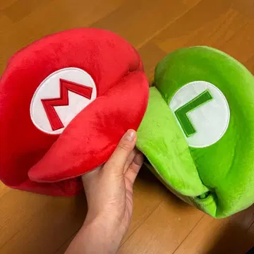 유니버셜 마리오와 루이지의 캡 세트
