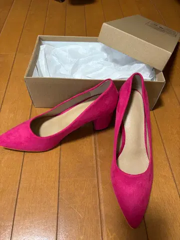 핑크 스웨이드 스틸레토 하이힐