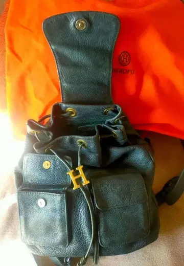 HIROFU 블랙 가죽 백팩