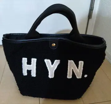 HAYNI 자수 토트백 블랙