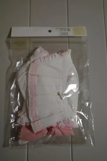 인형 의류 제조사 불명 상품명 불명 세트 내용 불명 2