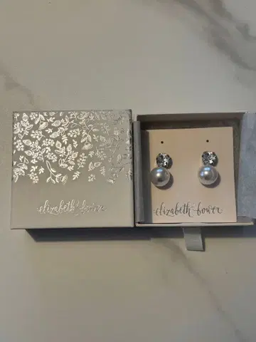 Elizabeth Bower 엘리자베스바우어 펄 귀걸이 브라이덜