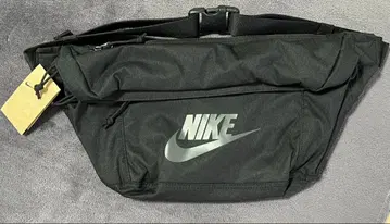 NIKE 미사용 새상품 테크 힙 팩 바디백 (블랙/10L)