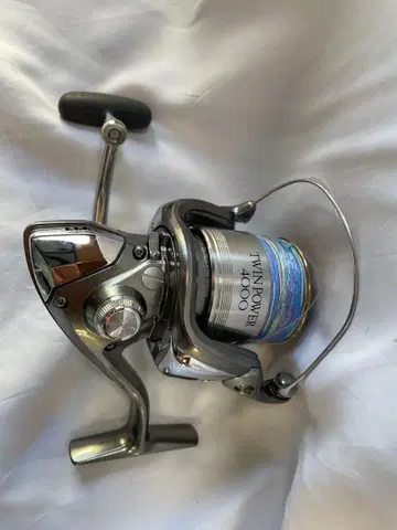 SHIMANO TWIN POWER 4000 스피닝 릴