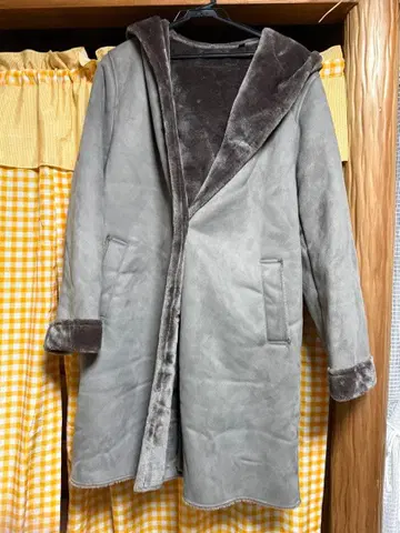 유니클로 코트 후드 부착 XL