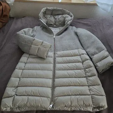 JAN MAYEN 후드 부착 다운 자켓 라이트 그레이