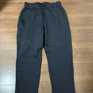 블랙 스웨트 팬츠 포켓 부착