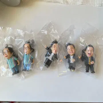 다이앤 고이 고이로 스스스한 가챠 키링 [컴플리트 + 기시 다이스케]