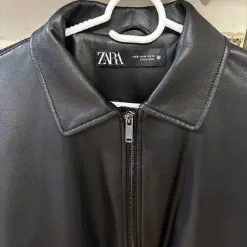 ZARA 블랙 가죽 자켓
