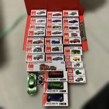 Xmas 세일 토미카 미니카