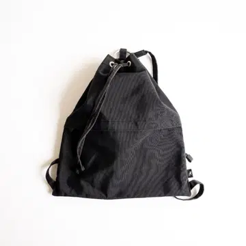 agnes b. 나일론 냅색 블랙