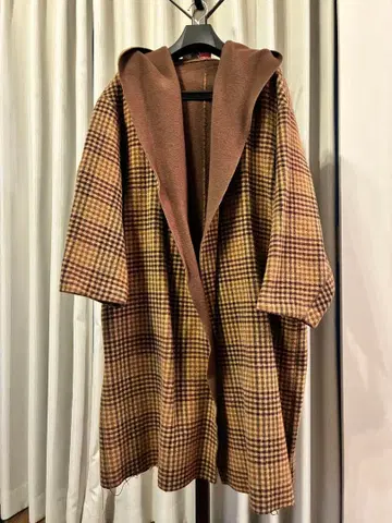 [아나디스] 체크 무늬 후드 부착 리버 코트