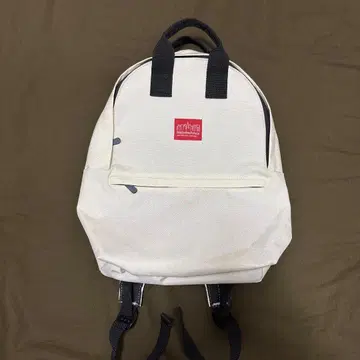 맨해튼 포티지 거버너스 백팩 A4