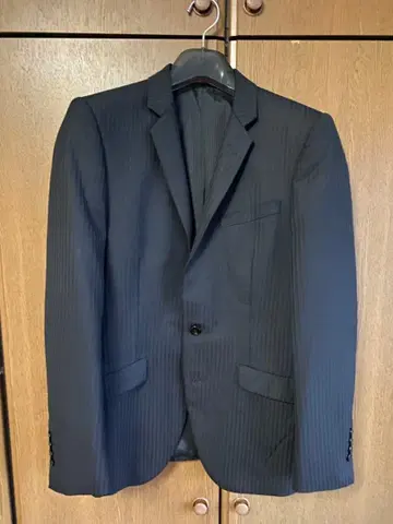 RESPECTNERO 스트라이프 비즈니스 정장