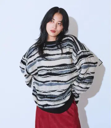 지나시스 7G 랜덤 보더 풀오버