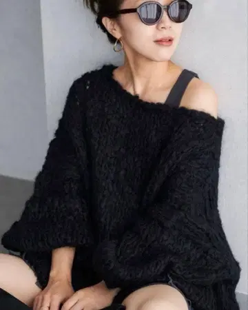 Plage 플라주 HANDKNIT 점보 니트 [ BLACK ]