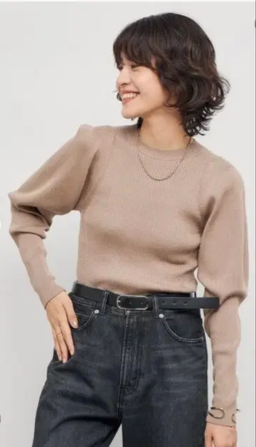 노리즈 리브 퍼프 슬리브 니트