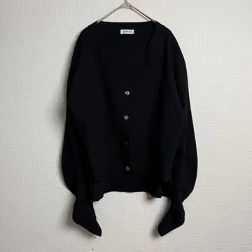 888 BLUELEA 썸머 니트 가디건 블랙 볼륨 소매 루즈 실루엣
