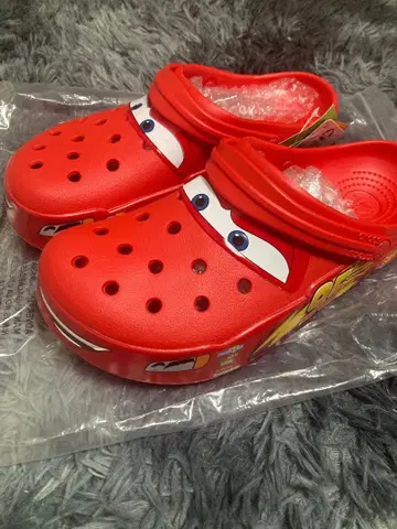 Maqeen crocs 27cm