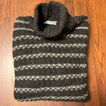 ARAN 캐시미어 100% 터틀넥 니트 블랙 x 그레이 보더