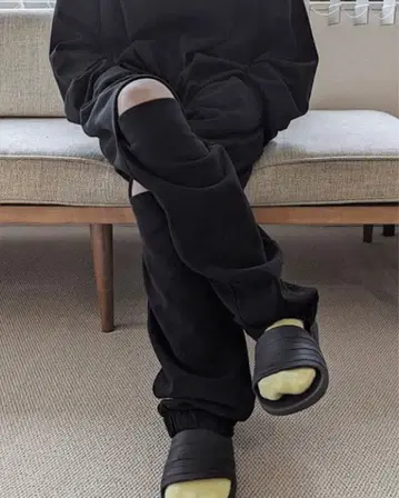 otii PRE_ NB SWEAT PANTS m.u japoness