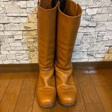 카멜색 롱 부츠 낮은 힐