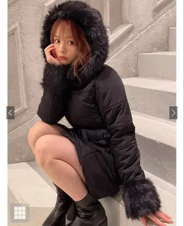 벨트 포함 퍼 다운 코트