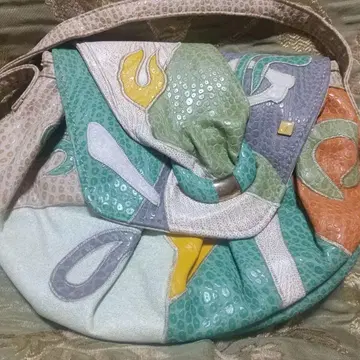 그루누이유 숄더백