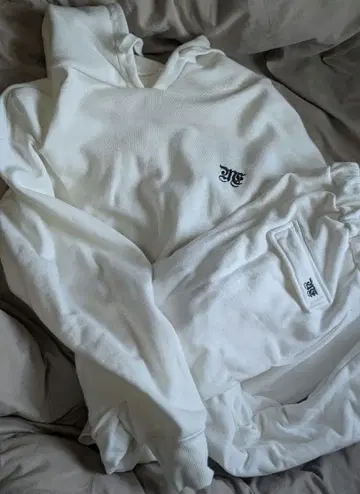 EVRIS 미초파 콜라보 맨투맨 셋업 [한정품 완판 상품]