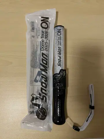 SnowMan Dome Tour 2025-2026 응원봉 ON