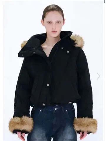 Viavanda FUR HOODED PADDING JACKET BLACK