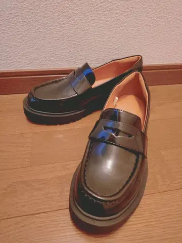 [ 유니클로 ] UNIQLOC UNIQLO 유니클로 씨 블랙 로퍼