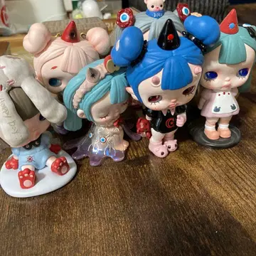 tinytiny 프로 로고 8체 세트