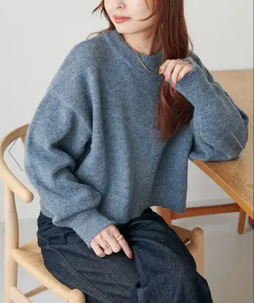 [ 택 포함 새상품 ] DISCOAT 포근 멜란지 숏 풀오버 니트 블루