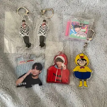 ONE N' ONLY 원엔 테타 아크릴 키링