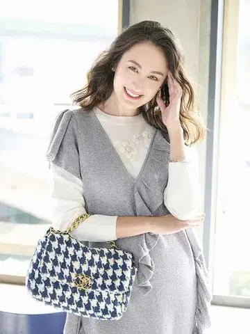 Chesty 체스티 프릴 니트 원피스 오버롤 스커트