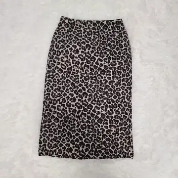 INDIVI / 인디비 자가드 타이트 스커트 L 사이즈