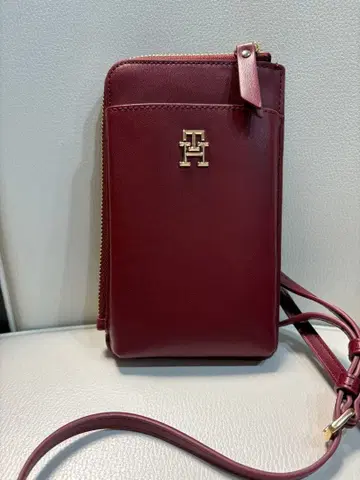 TOMMY HILFIGER 숄더 지갑 스마트폰 숄더