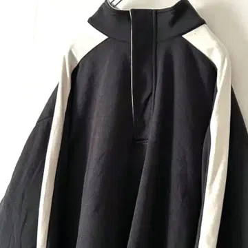 스네이크 아이즈 로고 자수 하프 지퍼 맨투맨 XL 블랙 화이트 구제 의류