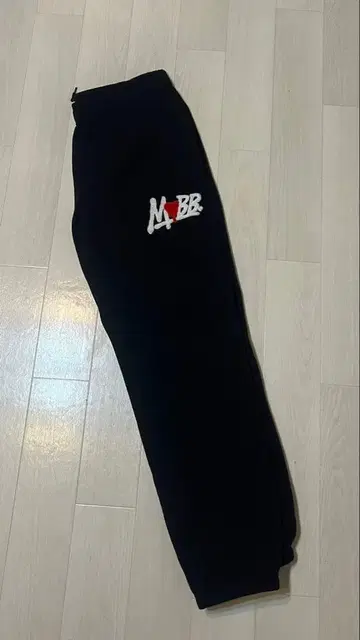 moBB 로고 블랙 조거 팬츠