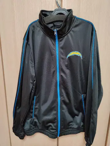 시착만 한 상품 새상품급 로스앤젤레스 차저스 자켓