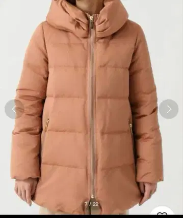 NOBLE 에스테르 파유 미들 다운 코트