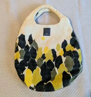 미나 페르호넨 에그 백