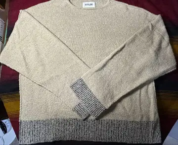 [ STYLISE HABILIMENTS ] 복슬복슬 부클레 니트 스웨터