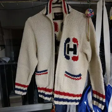 Hysteric 니트 스웨터 크림색