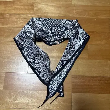 90's 빈티지 KINSHOKU 실크 스카프